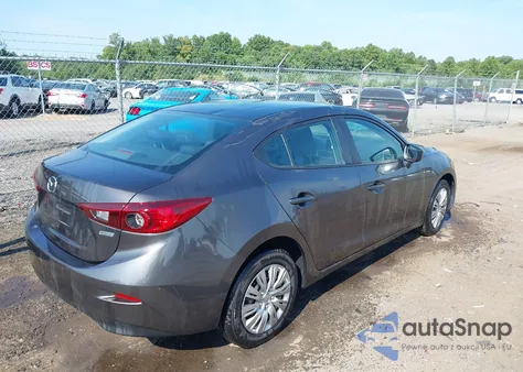 2017 Mazda Mazda3 Sport z USA, uszkodzony, nr VIN 3MZBN1U76HM102108